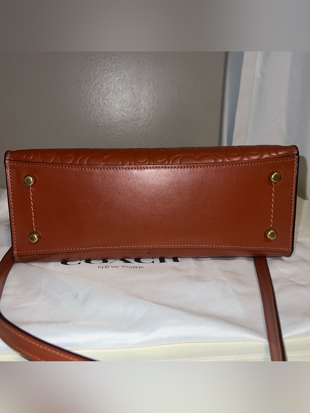Coach Charlie Carryall 28 in Signature Leather - Picture 3 of 8